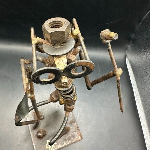 Vintage Metal Golfer Nuts Bolts Figure Flag Welded Art Unique Signed DFF Patina - Picture 6 of 16